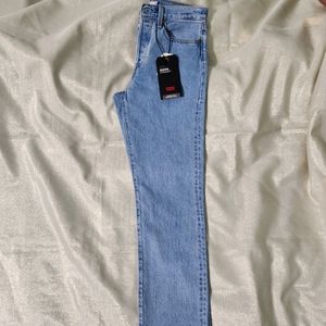 Jeans wedgie strainght brand Levis size 28×28